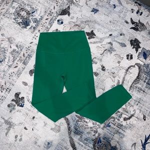 Born Primitive- Your Go To Leggings 2.0 - Green - Large